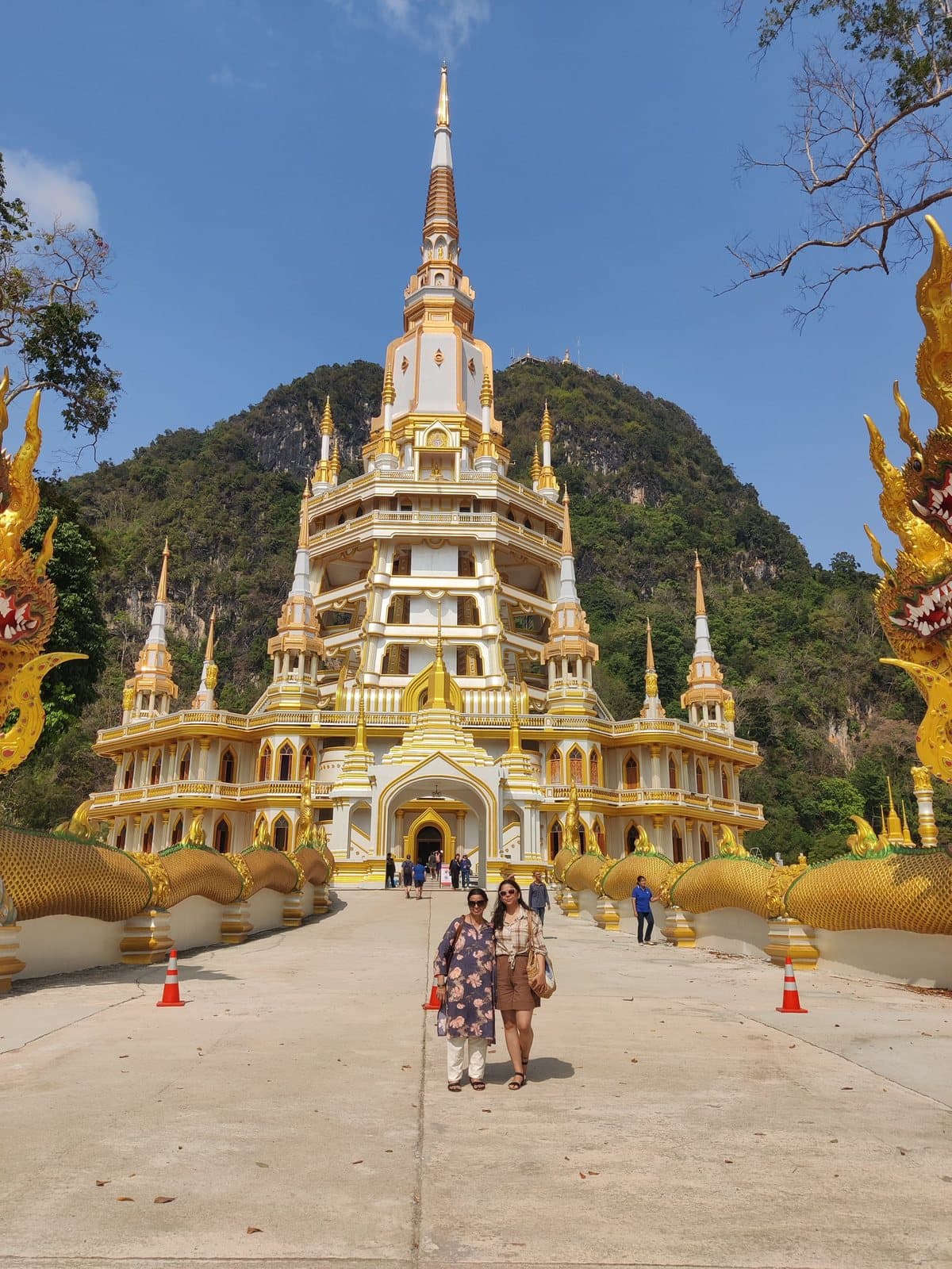 A mother and daughter at the Tiger Cave Temple, Krabi