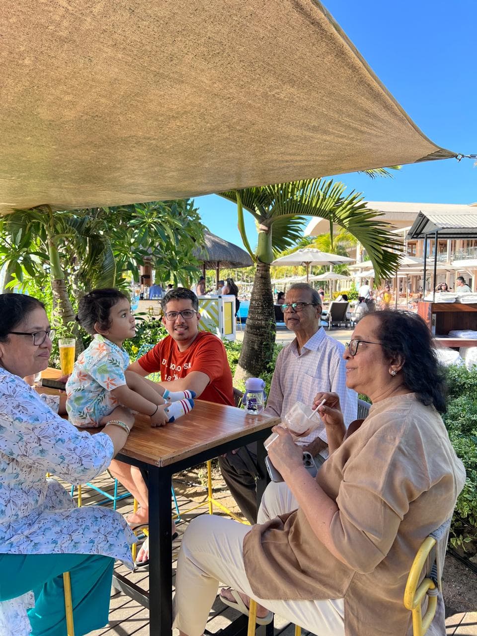 A family at a resort café in Mauritius